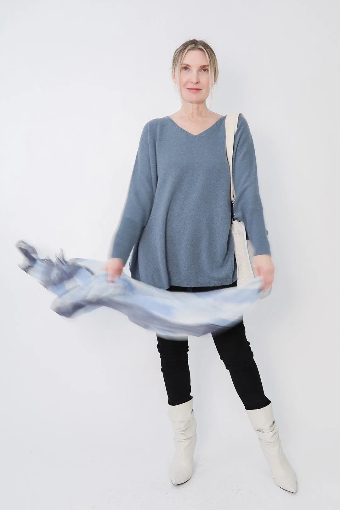 ANITA LONG SLEEVE PONCHO IN PURE CASHMERE MERINO