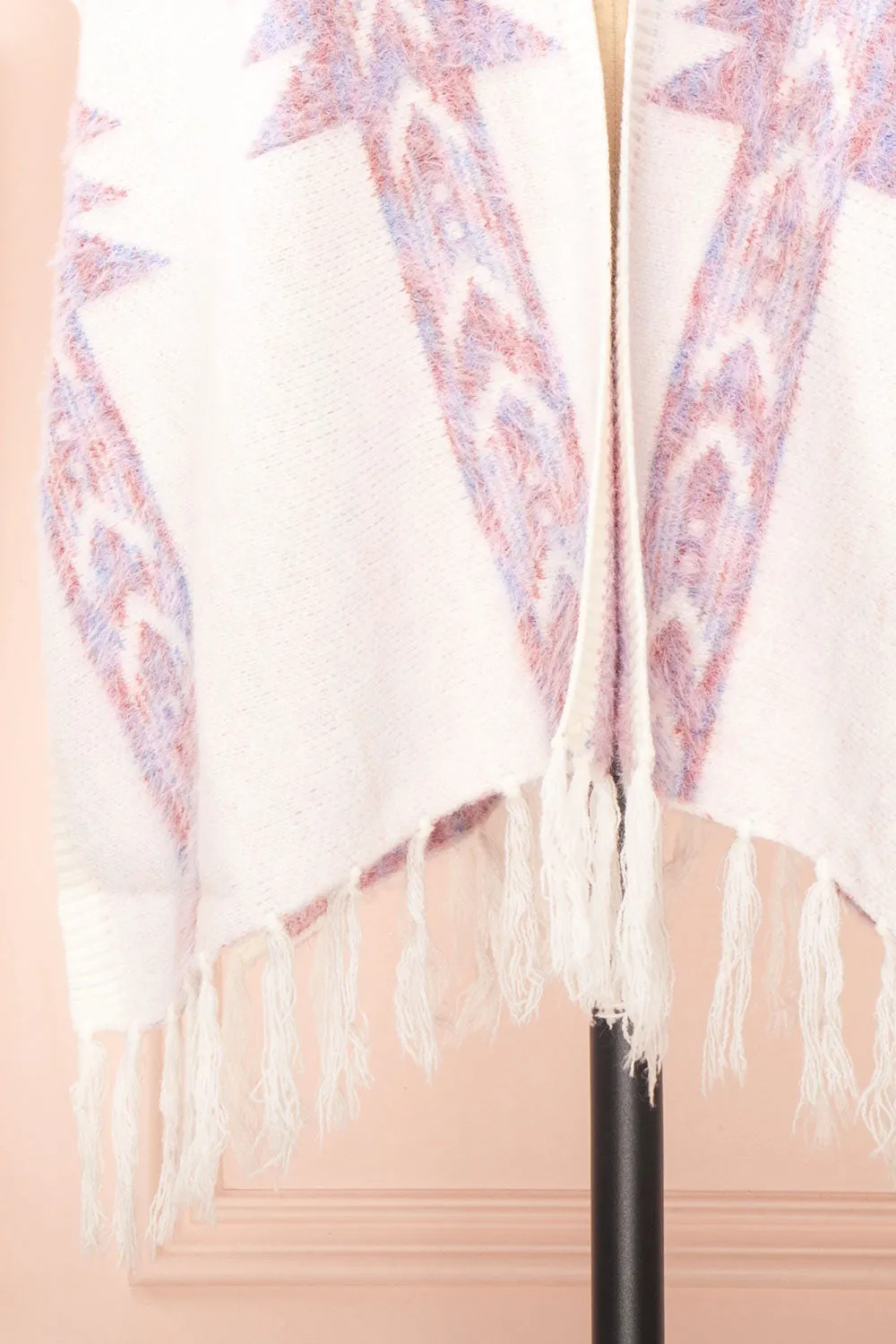 Arwen | White Poncho w/ Pastel Print