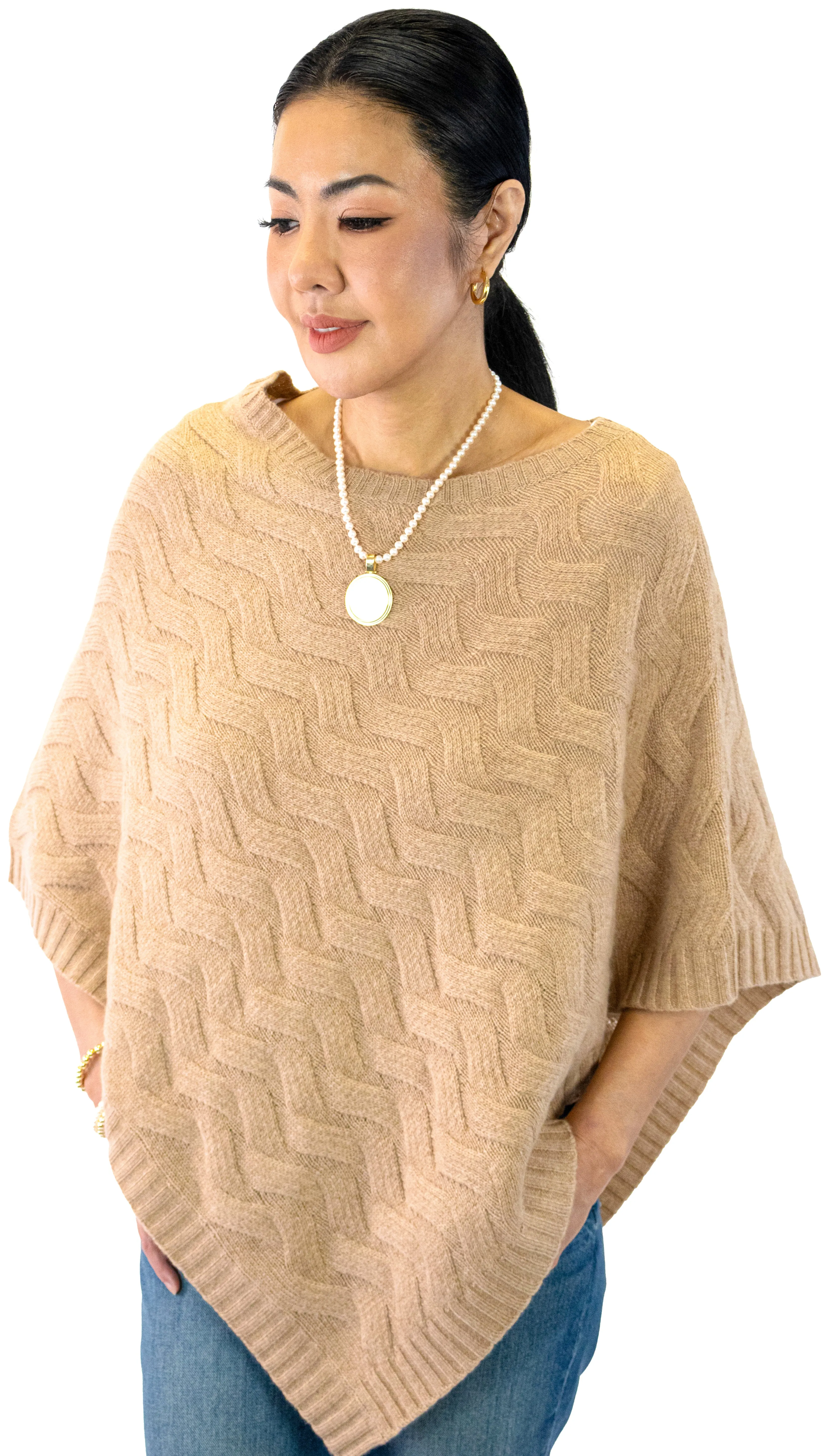 Cable Poncho - Camel