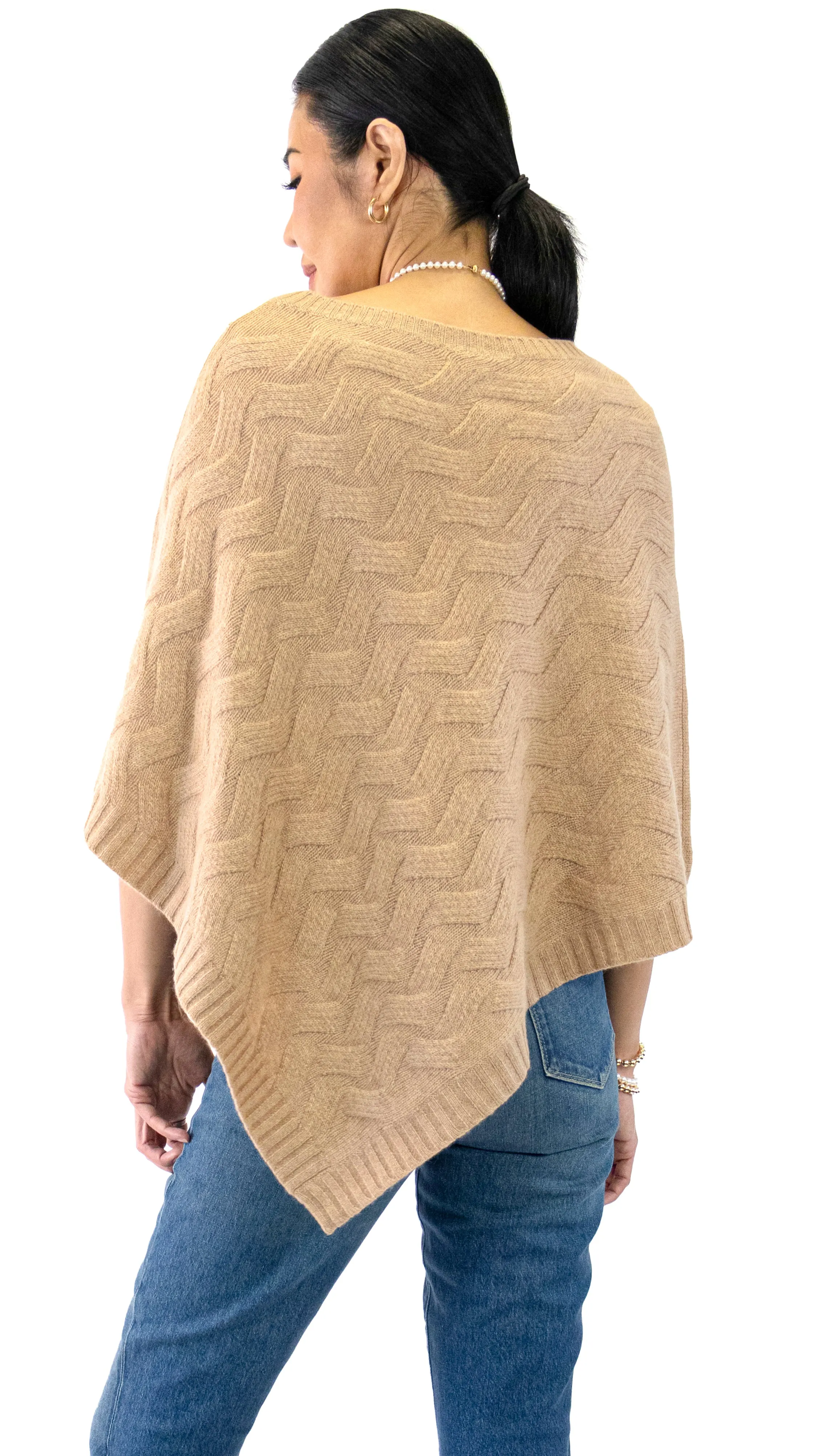 Cable Poncho - Camel