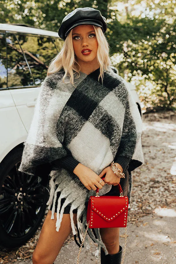 Cozy Debut Plaid Poncho In Charcoal