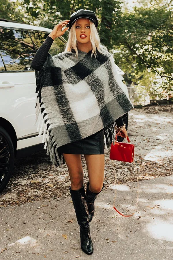 Cozy Debut Plaid Poncho In Charcoal