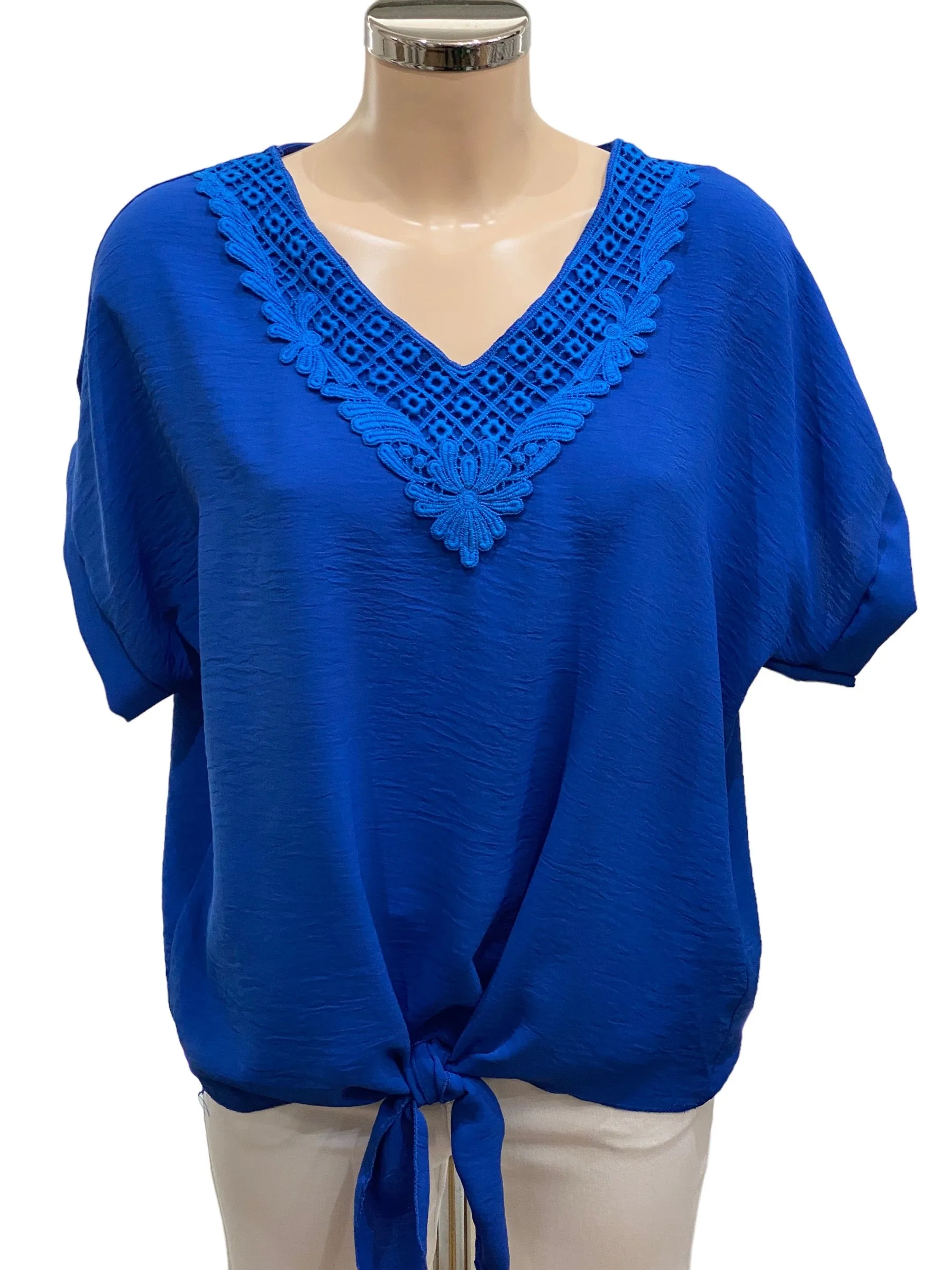 Lace V-Neck Detail Short Sleeved Tie Hem Top (4 Colours)