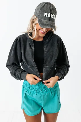 Morning Run Lightweight Crop Jacket in Vintage Black