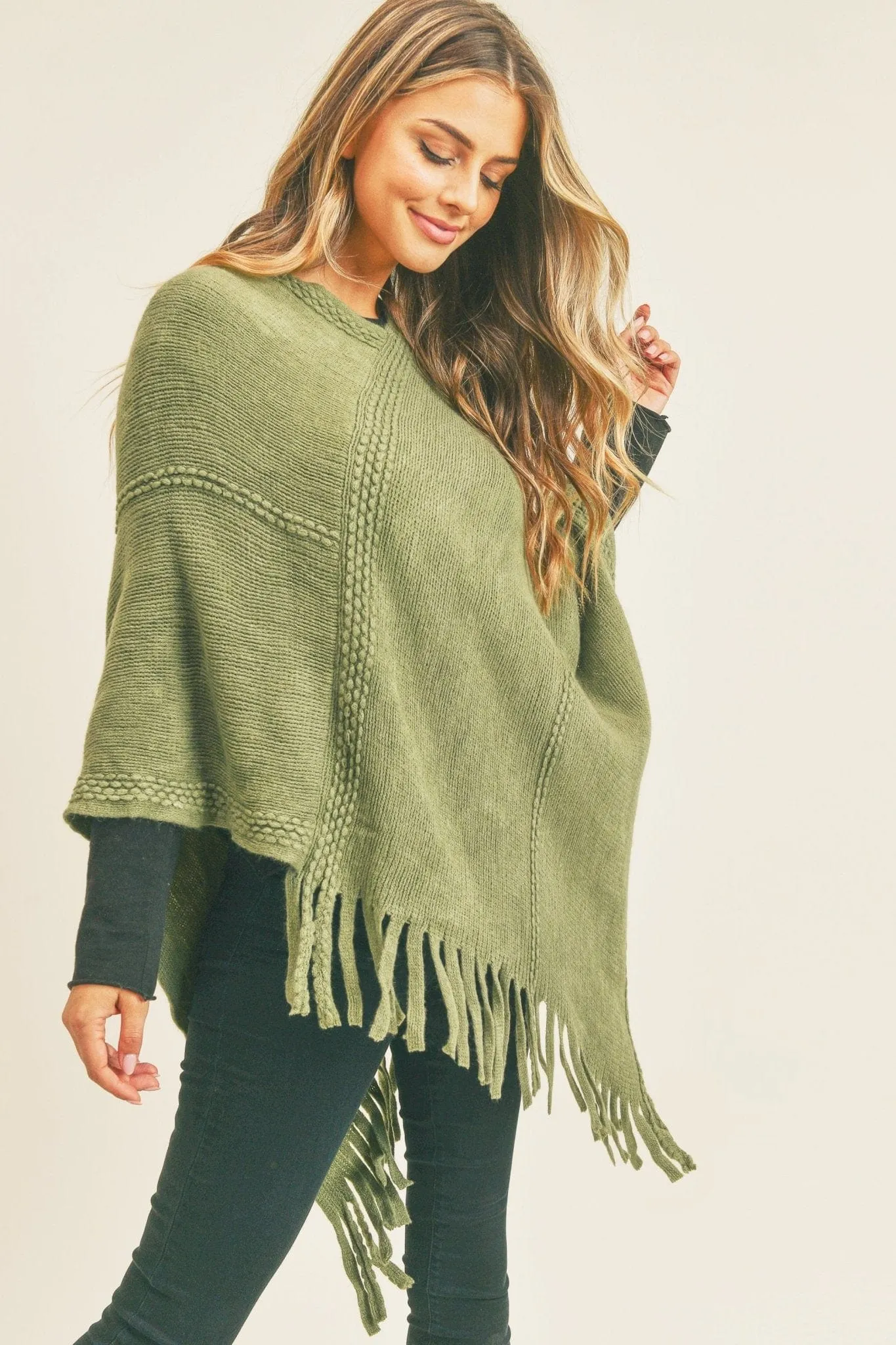 MS0272 Sandy Embossed Line Tassel Poncho