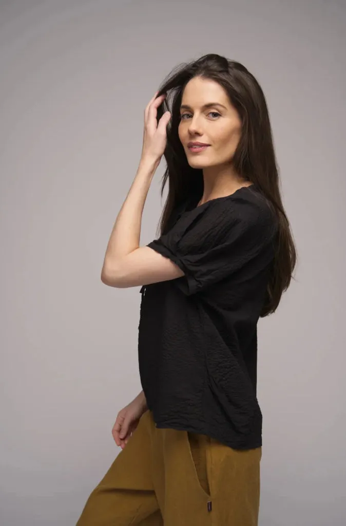 Muse Dahlia Top in Black