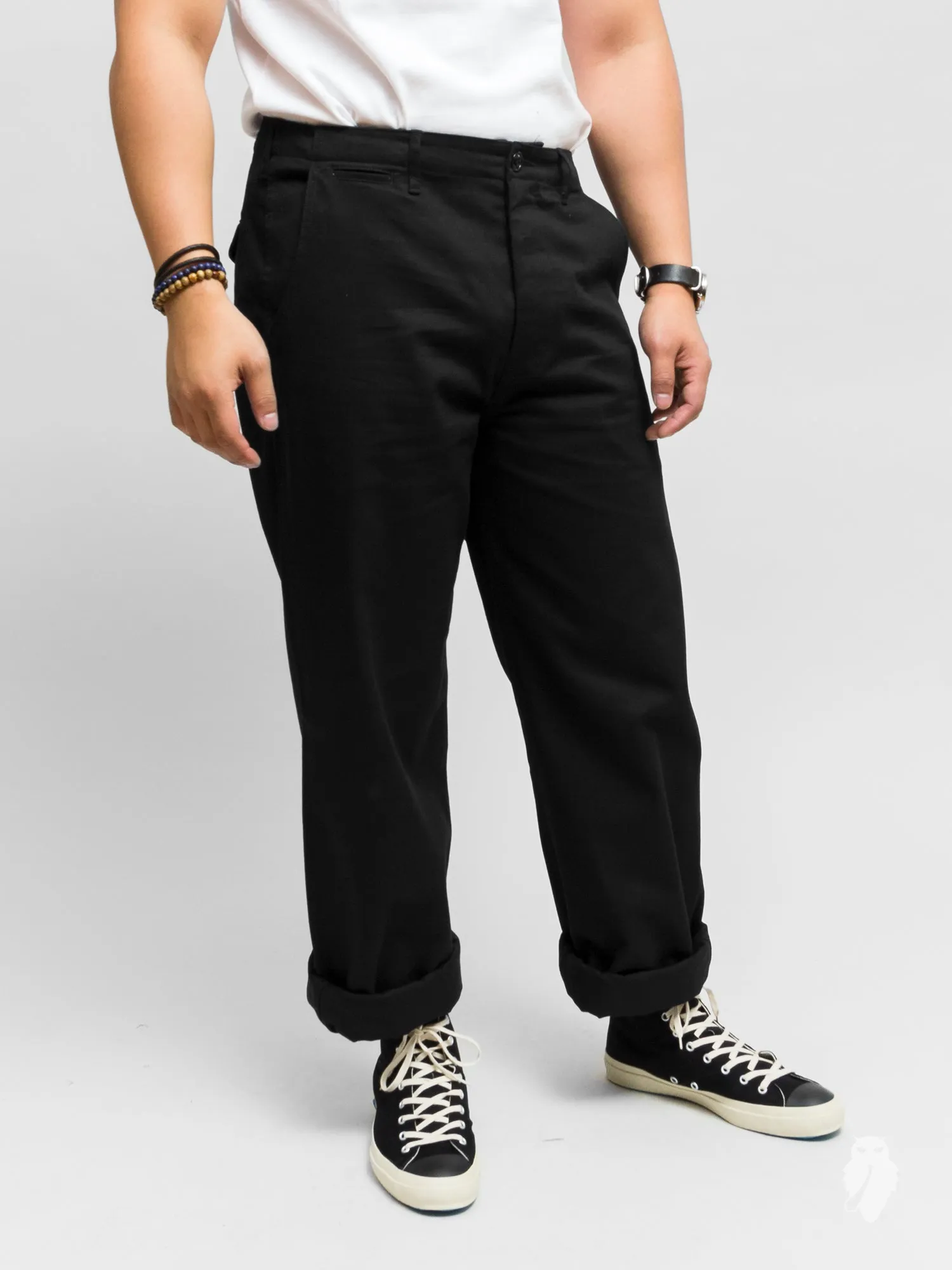 Service Chino in Black