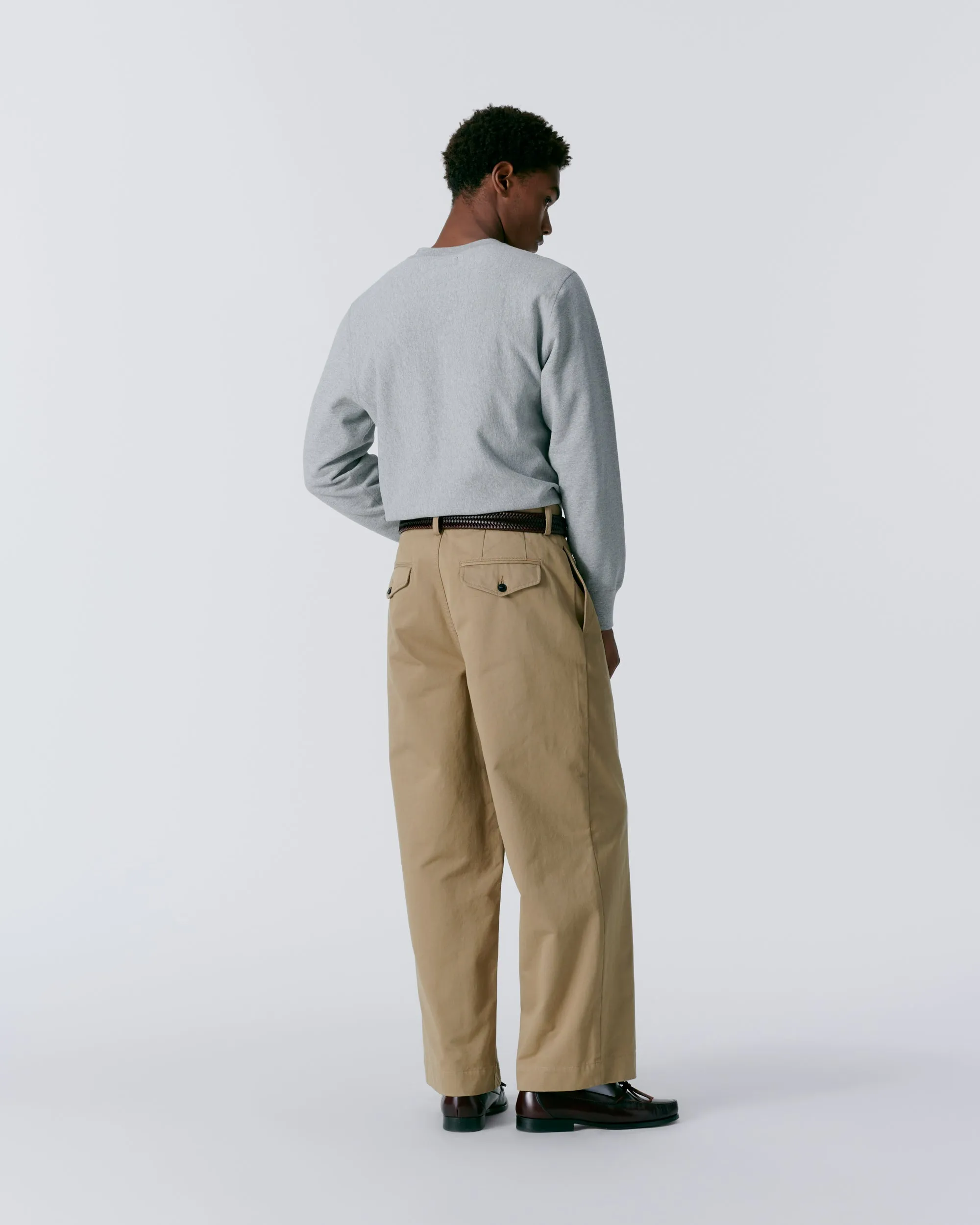 Single-Pleat Baggy Chino